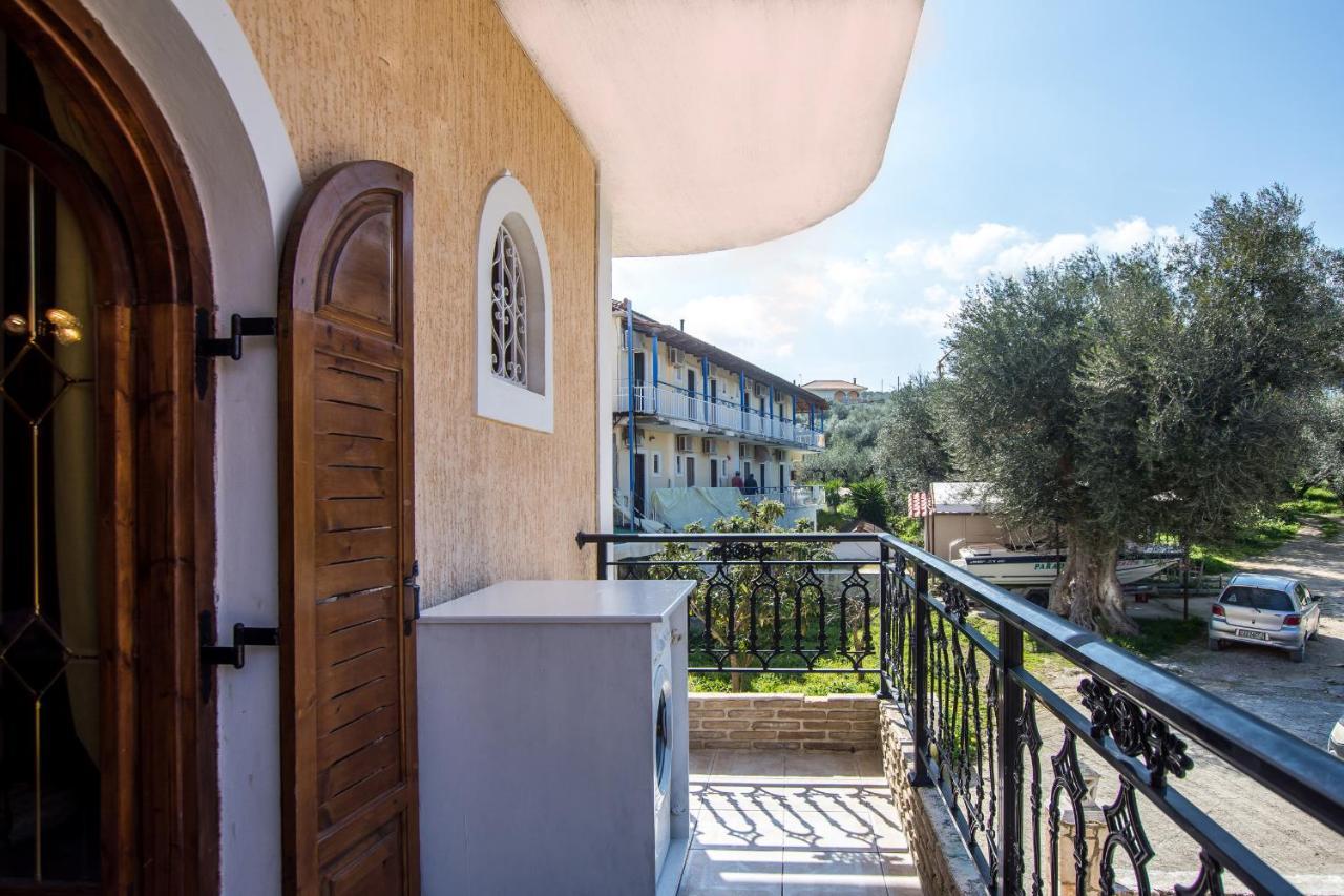 Paradise Bar Apartments Plános Dış mekan fotoğraf